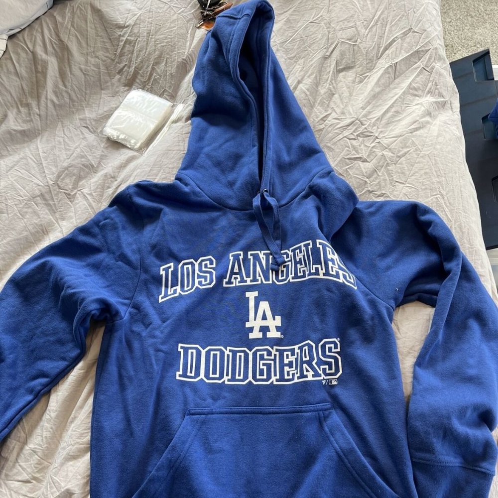 Official Fanatics Los Angeles Dodgers Hoodie Sweater small S Petite